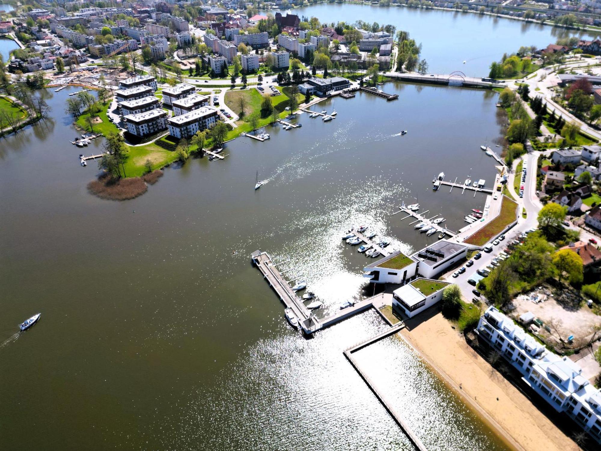 Marina Apartment - Przy Jeziorze, Taras, Tv55" Z Netflix I Prime, Parking Iława Eksteriør bilde